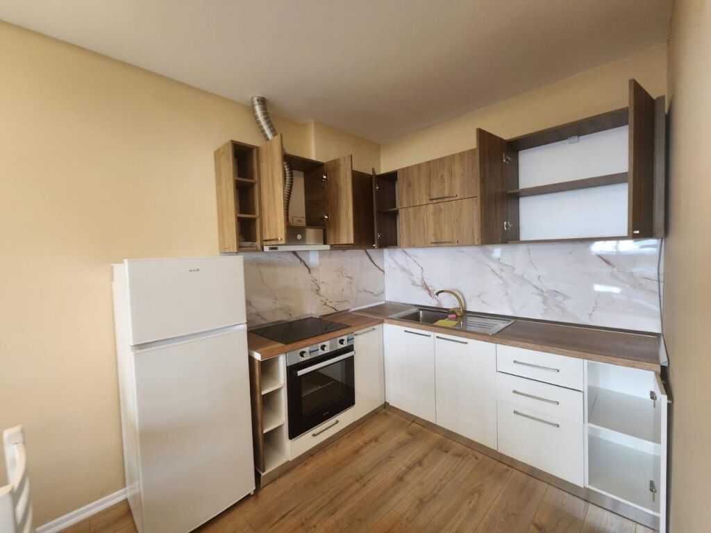 Apartment 1+1 for rent at ISH URT in Durres