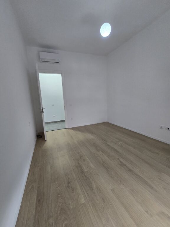 Super appartamento 1+1+posto auto in affitto