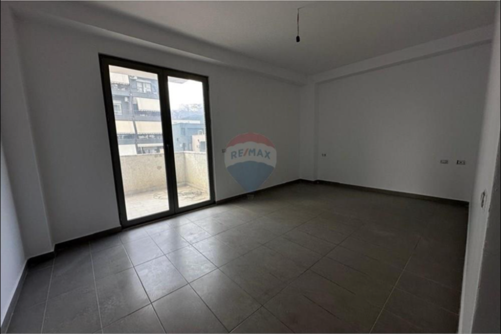 Apartament per shitje 2+1 ne Kinostudio