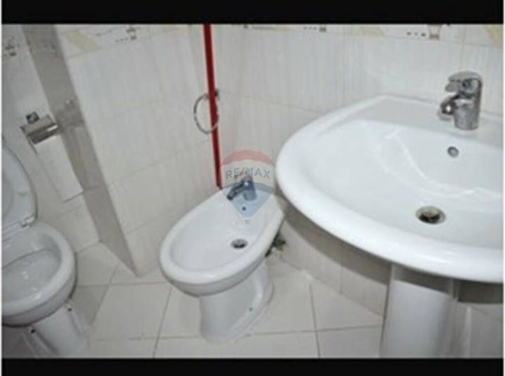 !!!Appartamento - In Affitto - Via Haxhi Hysendalliu, Tirana!!!