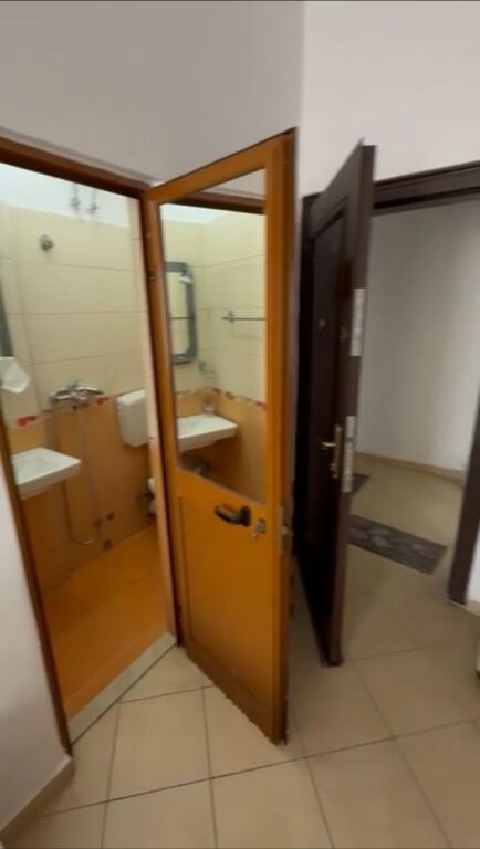 Gas station for rent on 5 Maji Street.