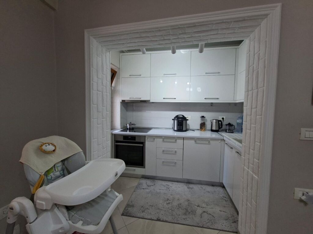 APARTAMENT 1+1 PER SHITJE | KAMEZ
