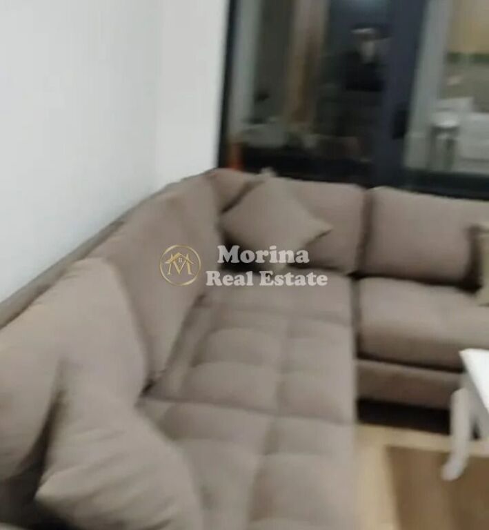 Affitto | Appartamento 1 + 1 | Via 5 Maggio | 350 €/mese