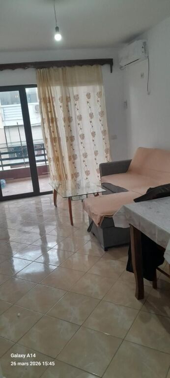 In affitto Appartamento 2+1, Yzberisht vicino a Kmy (Bar Unik) 460 mila leke