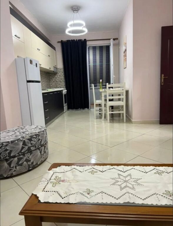 Affittasi appartamento 1+1 nella zona di Astiri, in un palazzo nuovo,  
