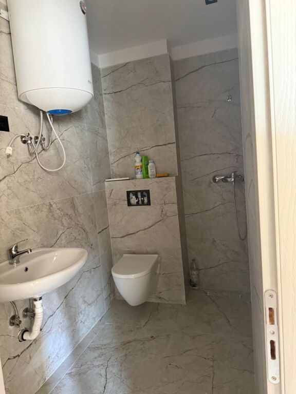 Apartament 1+1 në Qerret – 53m²