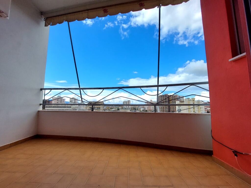 APARTMENT 2+1 FOR SALE IN VLORE NEAR THE LIBRARY