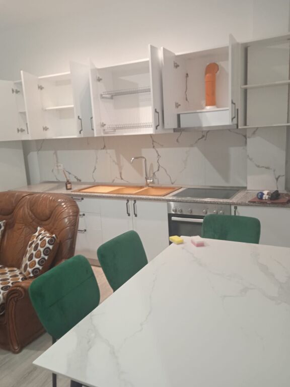 🏡 Jepet me Qera Apartament 2+1 ne Astir