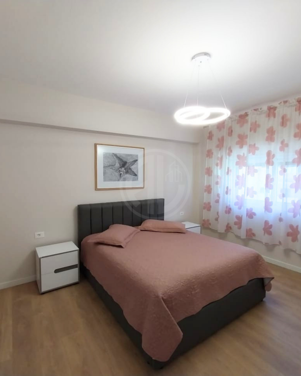 Jepet me qira apartament 2+1 – Zona e Muzeumit, Durrës