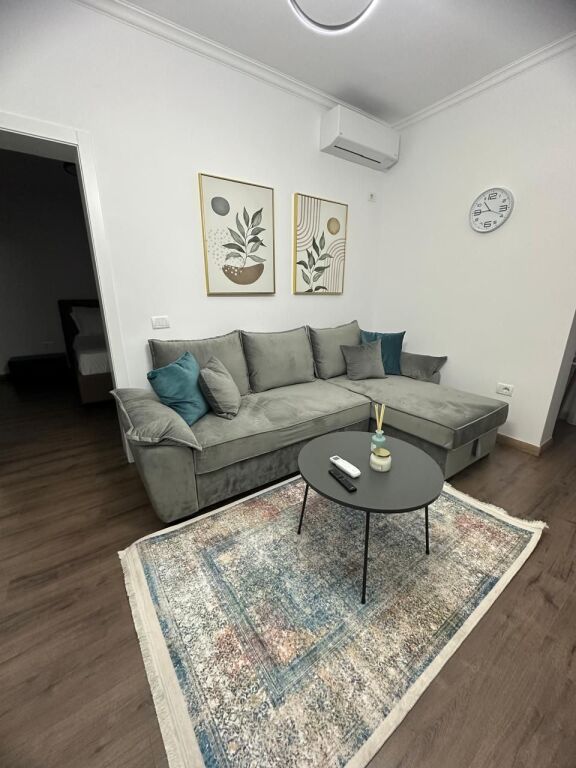 🏡 APARTAMENT 1+1 ME QERA 📍 21 Dhjetori