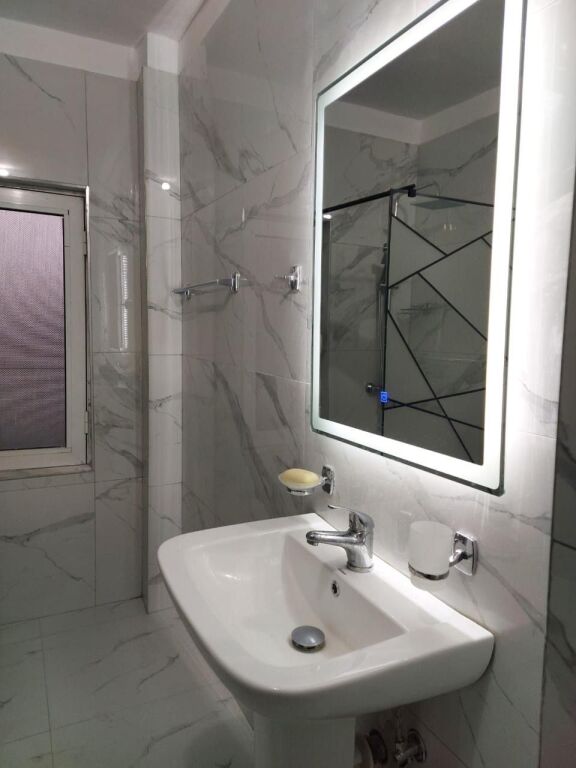 🏡 APARTMENT 1+1 FOR RENT 📍 Ali Demi – opposite Credins Bank