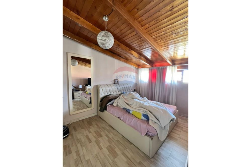 Apartament per shitje 2+1 tek Komuna e Parisit