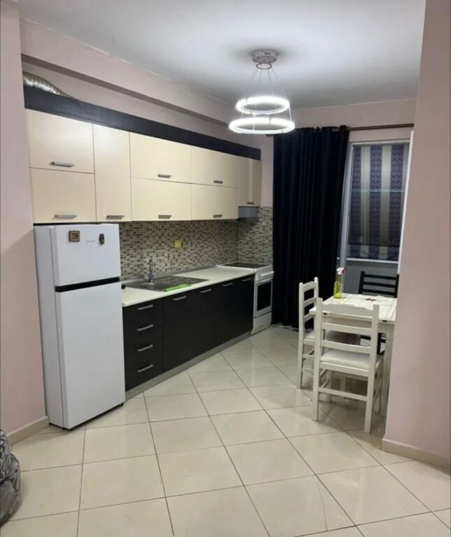 Affittasi appartamento 1+1 nella zona di Astiri, in un palazzo nuovo,  
