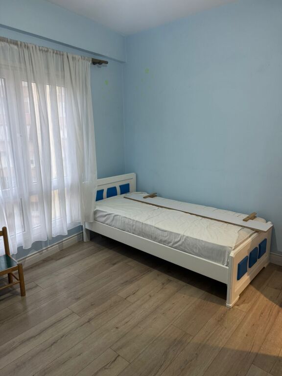 OCCASION 2+1 FOR SALE PARIS MUNICIPALITY