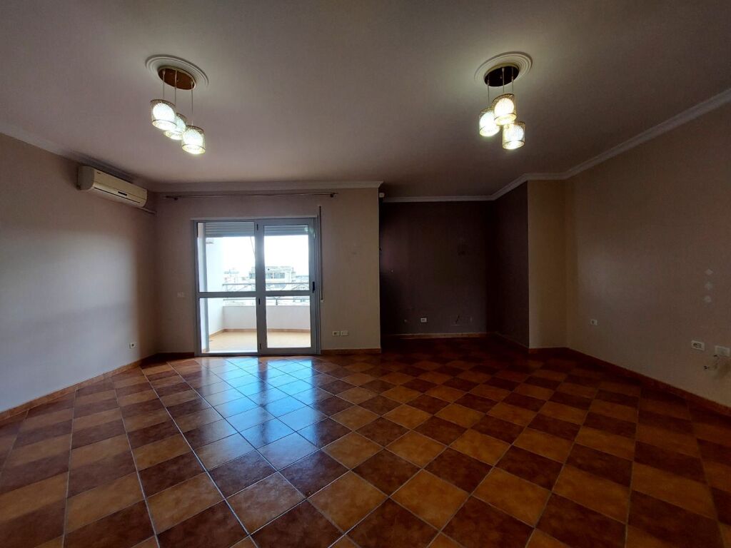 APARTMENT 2+1 FOR SALE IN VLORE NEAR THE LIBRARY