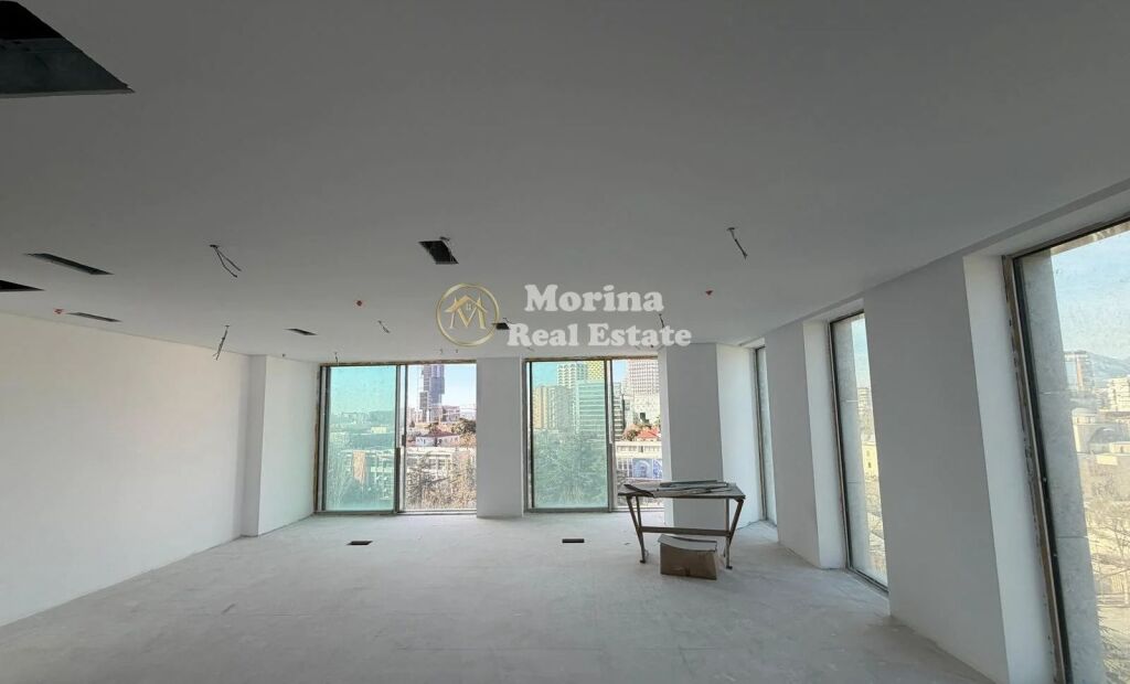 Sale | Business Premises | Downtown One | 640000 €