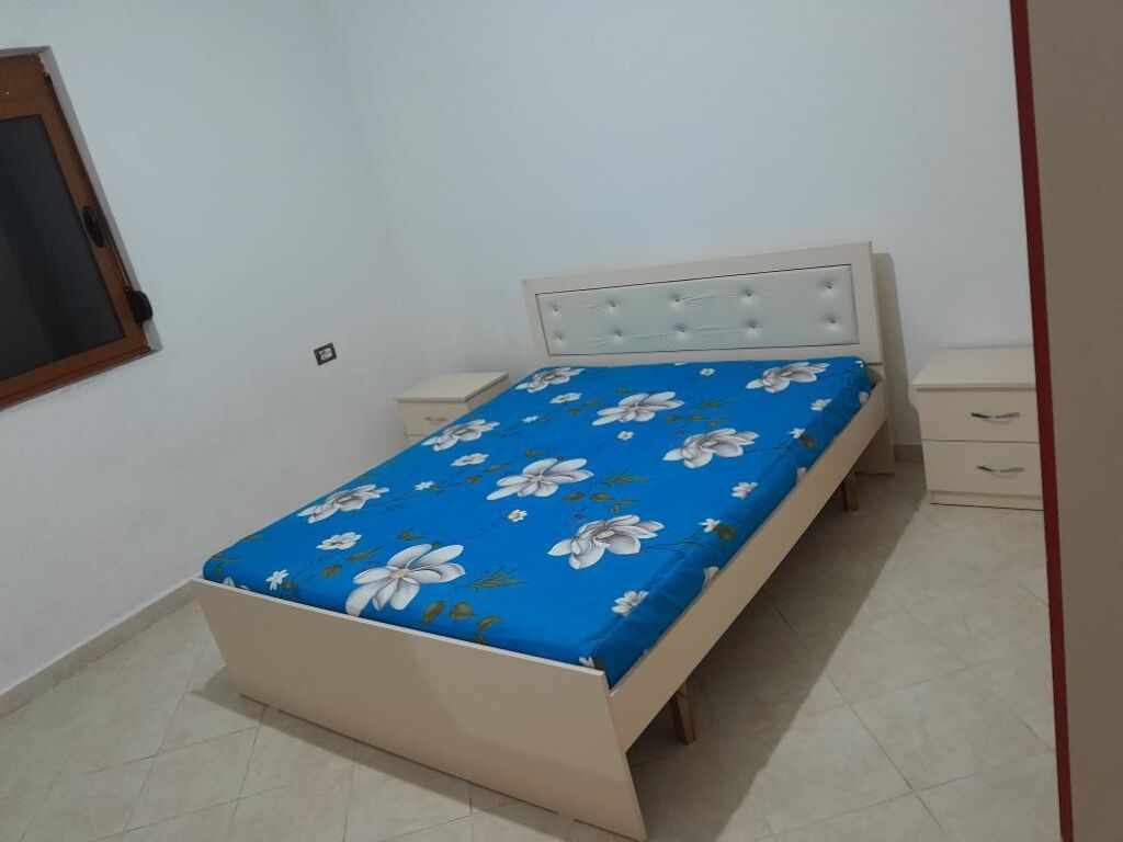 Jepet hyrje 1+1 me Qera te Ali Demi