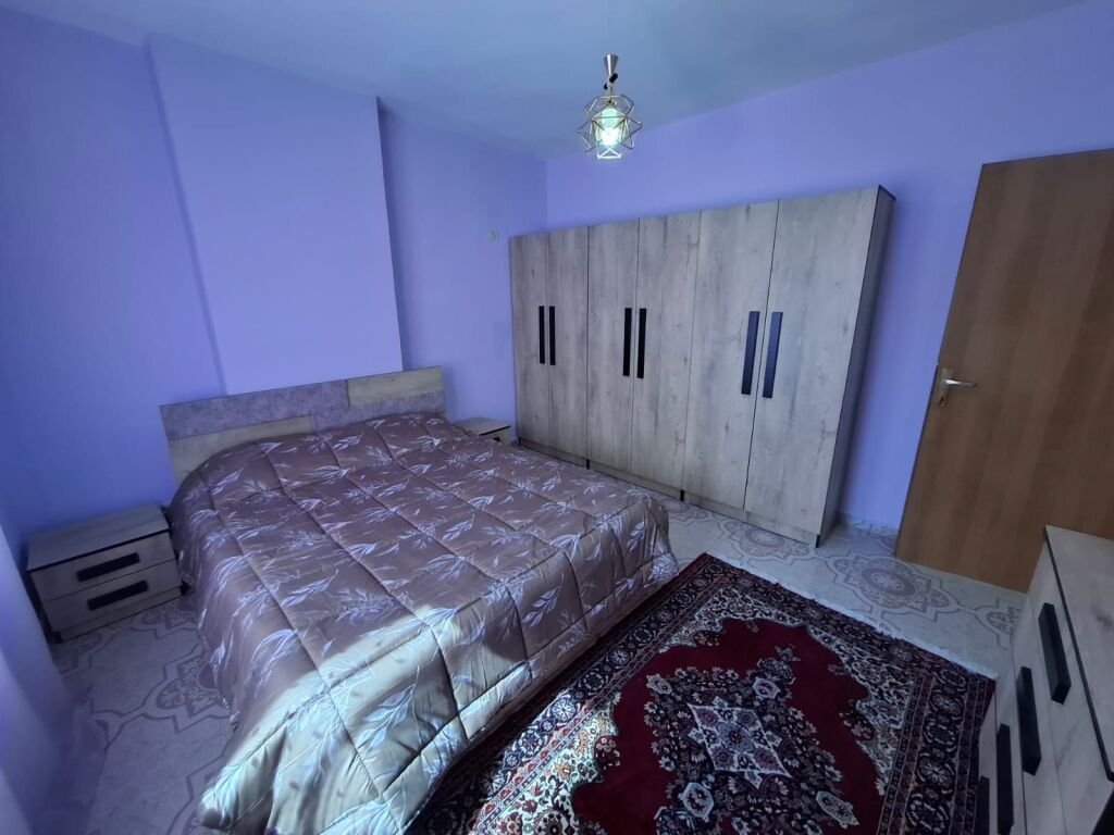 Jepet apartament me qera 2+1