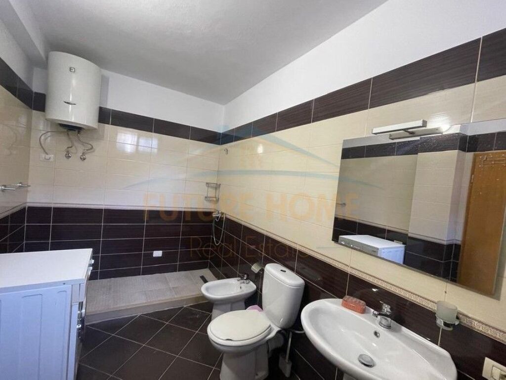 Rent, Apartment 2+1, Red School, Tirana