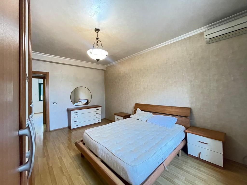 APARTMENT 3+1+2 FOR RENT AT ZOGU I ZI!