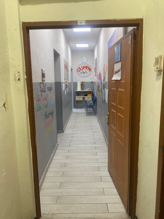 AMBJENT ME QERA - AFER BLLOKUT, RRUGA SAMI FRASHERI, RRUGICA LSI-SE