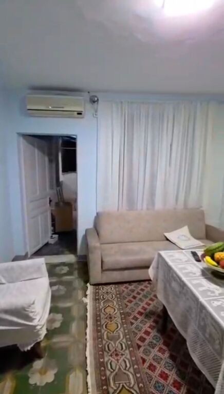 Opportunity! Skenderbej Square, private house for rent 130 m2, single floor 60,000 leke