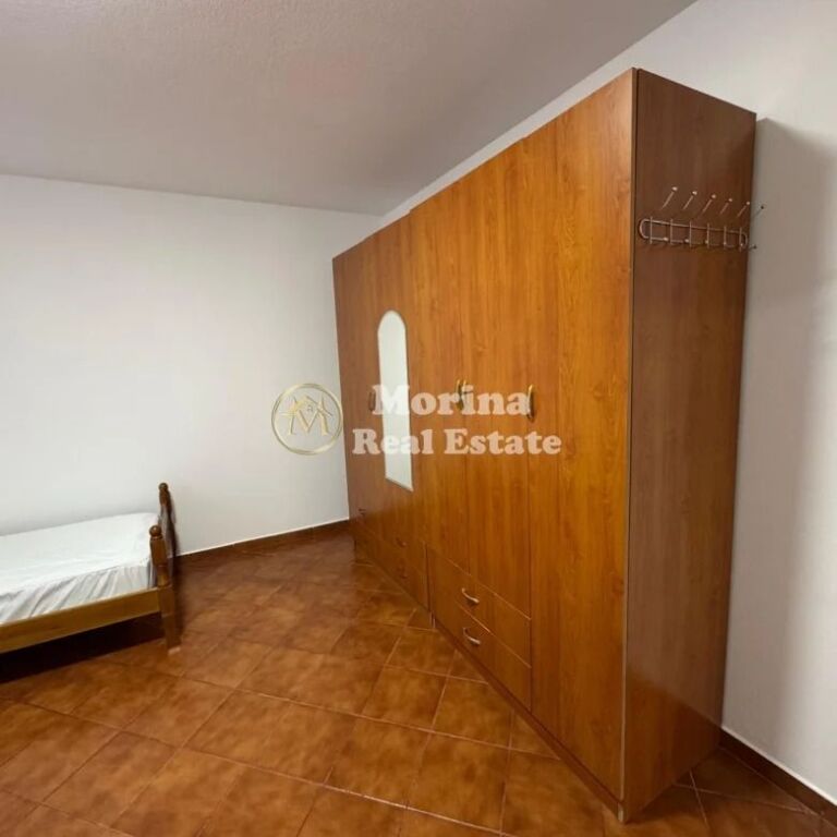 Affitto | Casa privata 1 + 1 | Città Studenti | 400 €/mese