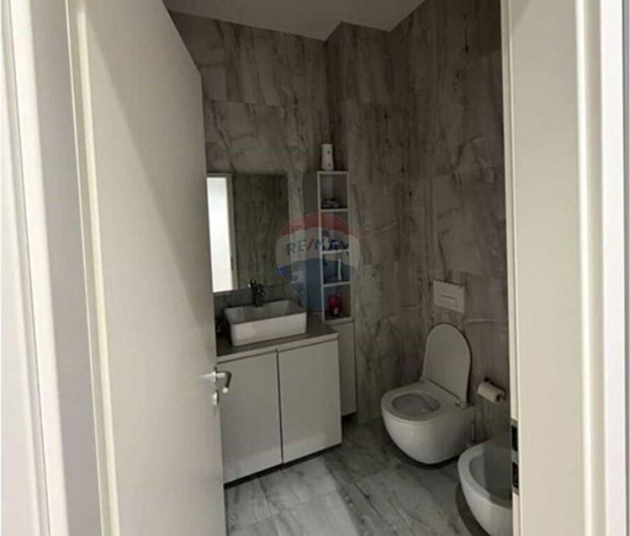 !!!Apartament - Për Qira - Rruga Jordan Misja, Tiranë!!!