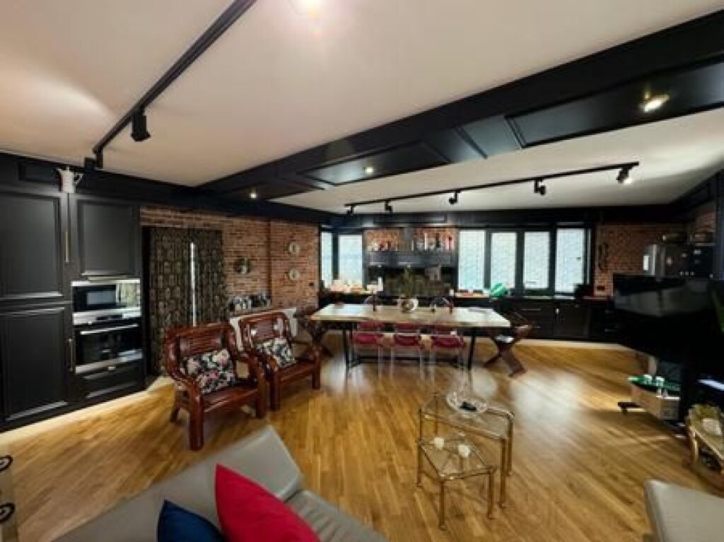 Shitet, Apartament 2+1, Rruga e Dibrës, Tiranë