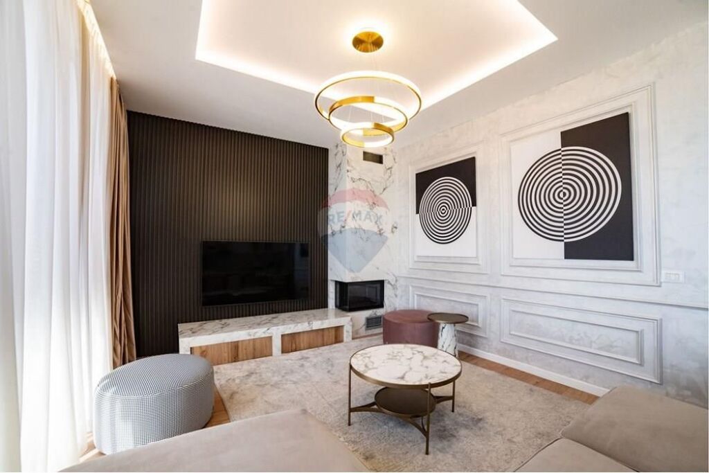 Individual villa with pool Green Coast 1