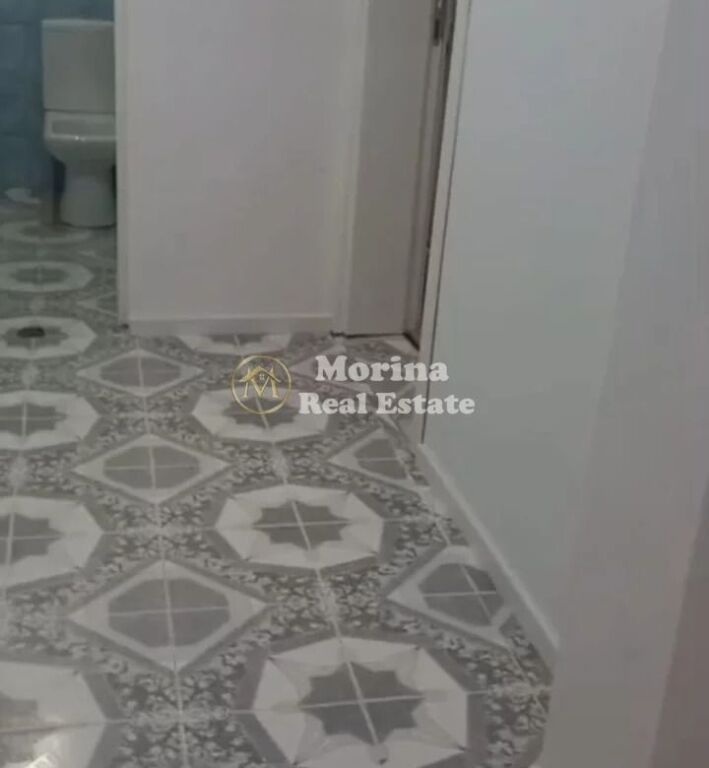 Rent | Private house 1 + 1 | 5 Maji Street | 300 €/month