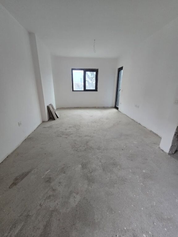 Appartamento ex Nshrak in vendita