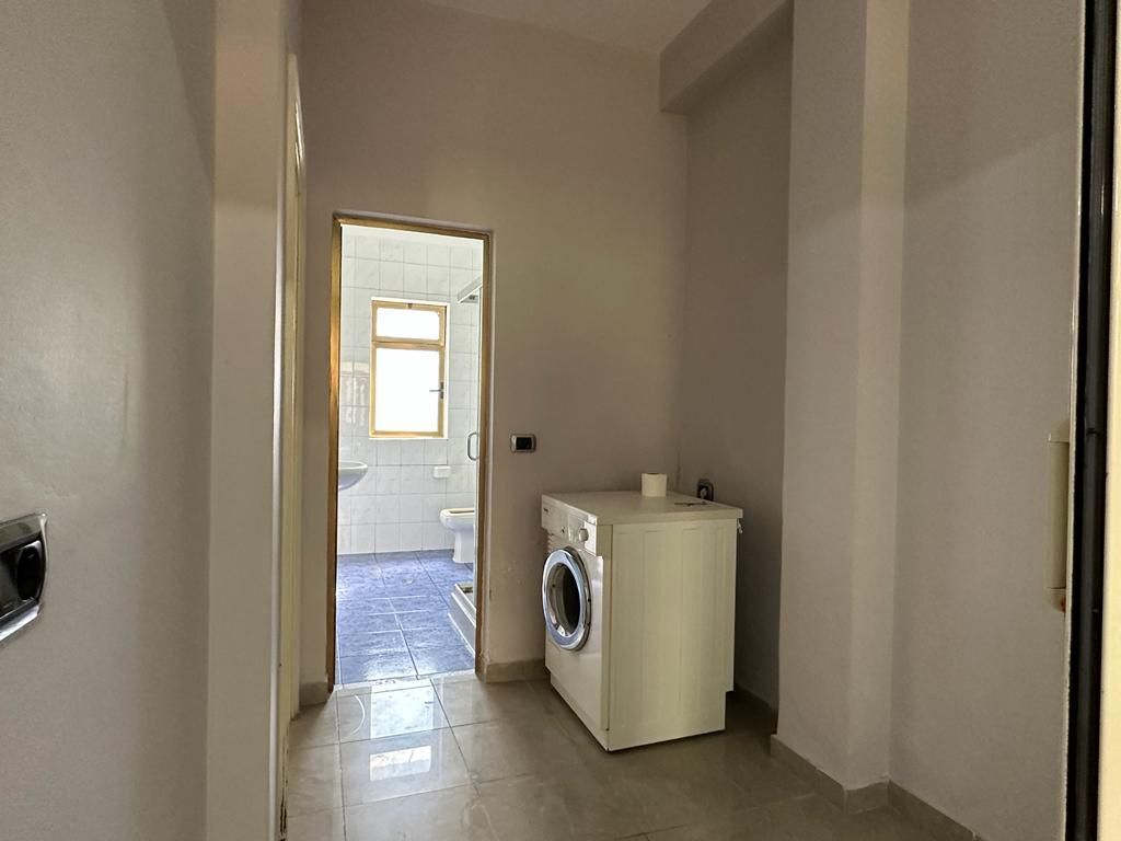APARTAMENT 1+1 + PARKIM PER QIRA TEK ISH TREGU ELEKTRIK !!