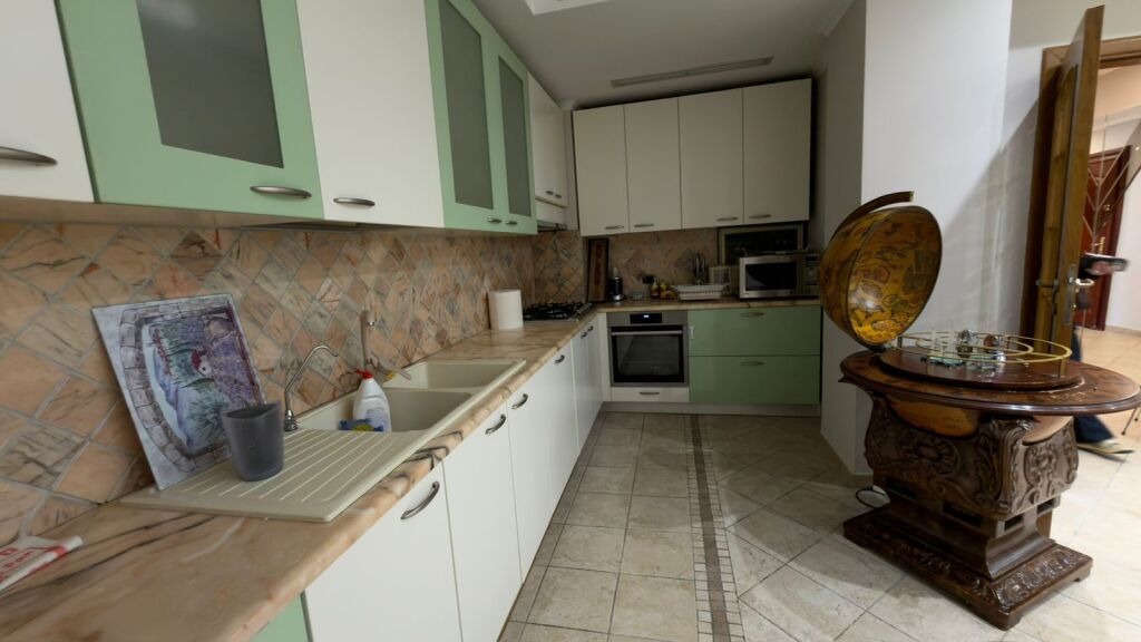 Apartament 2+1 per qira , Liceu Artistik, Stadiumi Air Albania