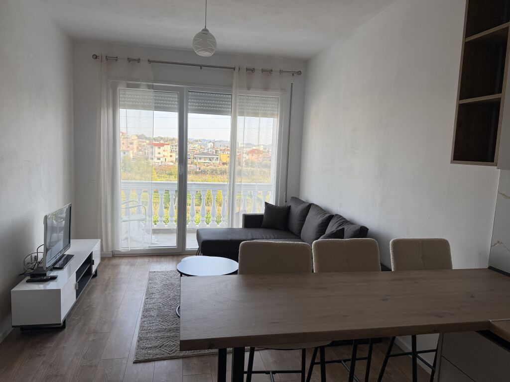 Super apartment for rent in Kamez