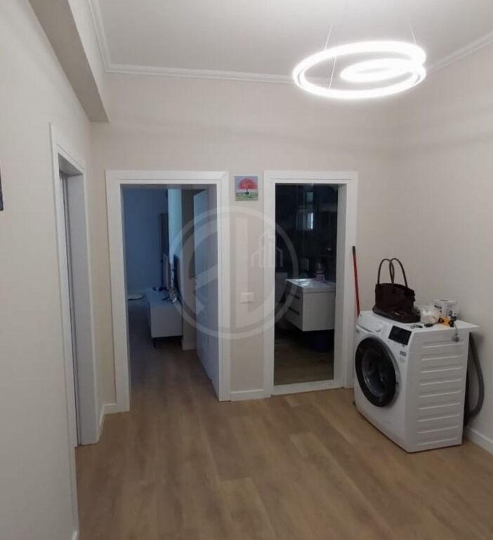 Apartament me qira 2+1 – Muzeumi Durrës