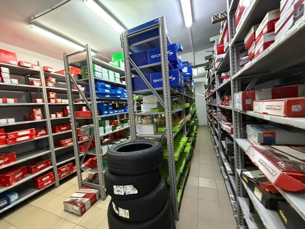 Rent, Business Unit, Dritan Hoxha Street, Tirana.