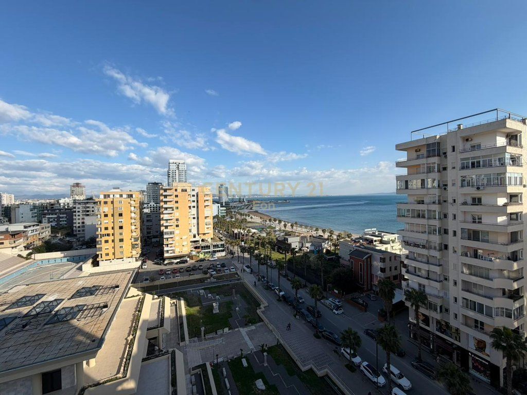 Shitet Apartament 2+1+2 me Pamje Deti ne Vollga, Durrës !