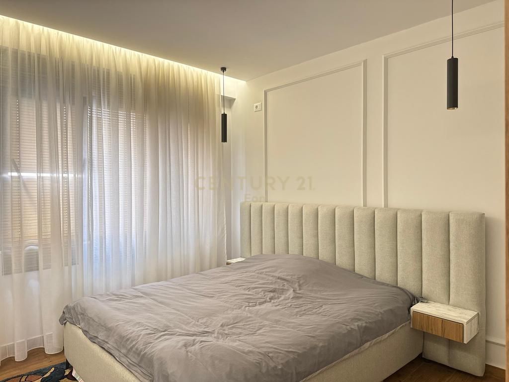 SHITET APARTAMENT 2+1+2 ME PAMJE DETI, VILA E ZOGUT DURRES !