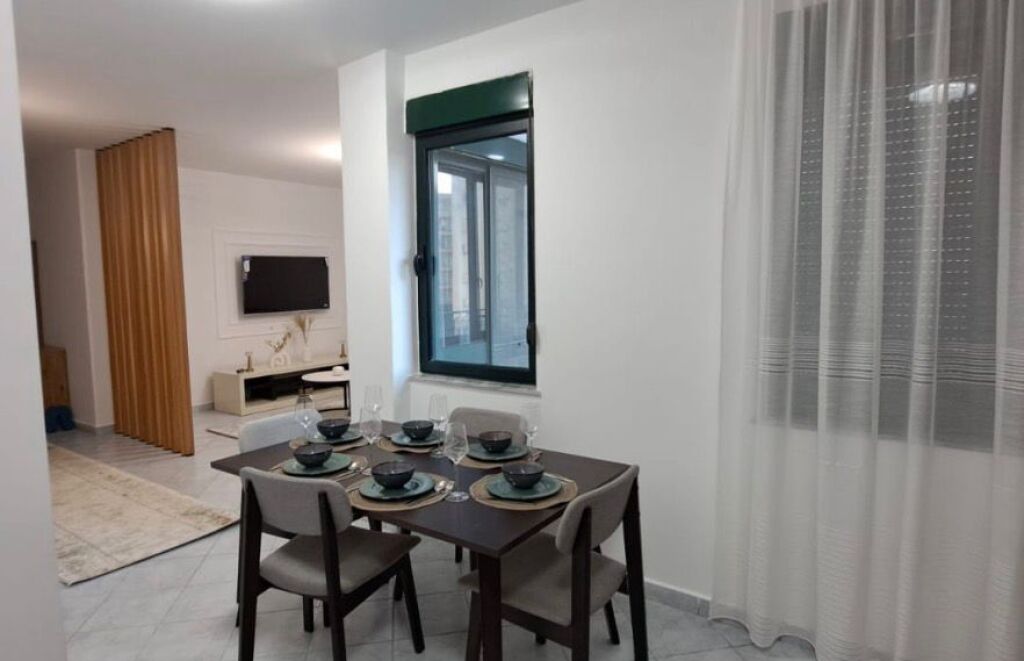 🏡 APARTAMENT ME QERA  2+1+2  Lagja 1 Vollga