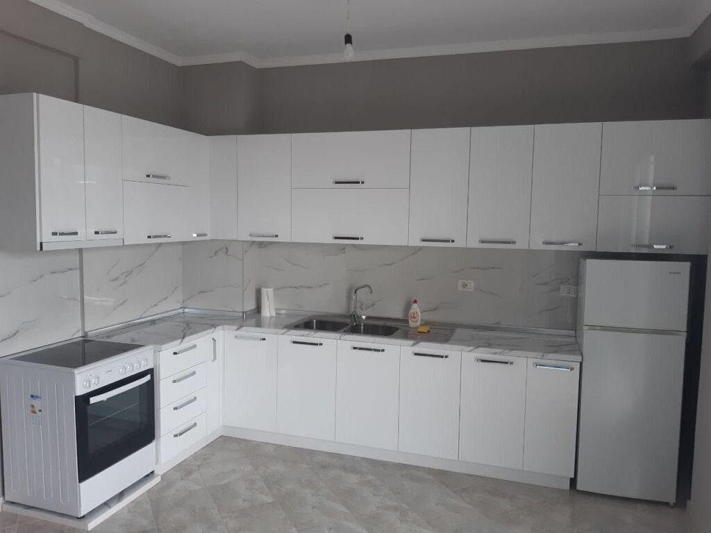 📍 Sale Apartment 2+1 – Panoramic View &amp; Quietness (Ramazan Gaxherri Street) 142000€