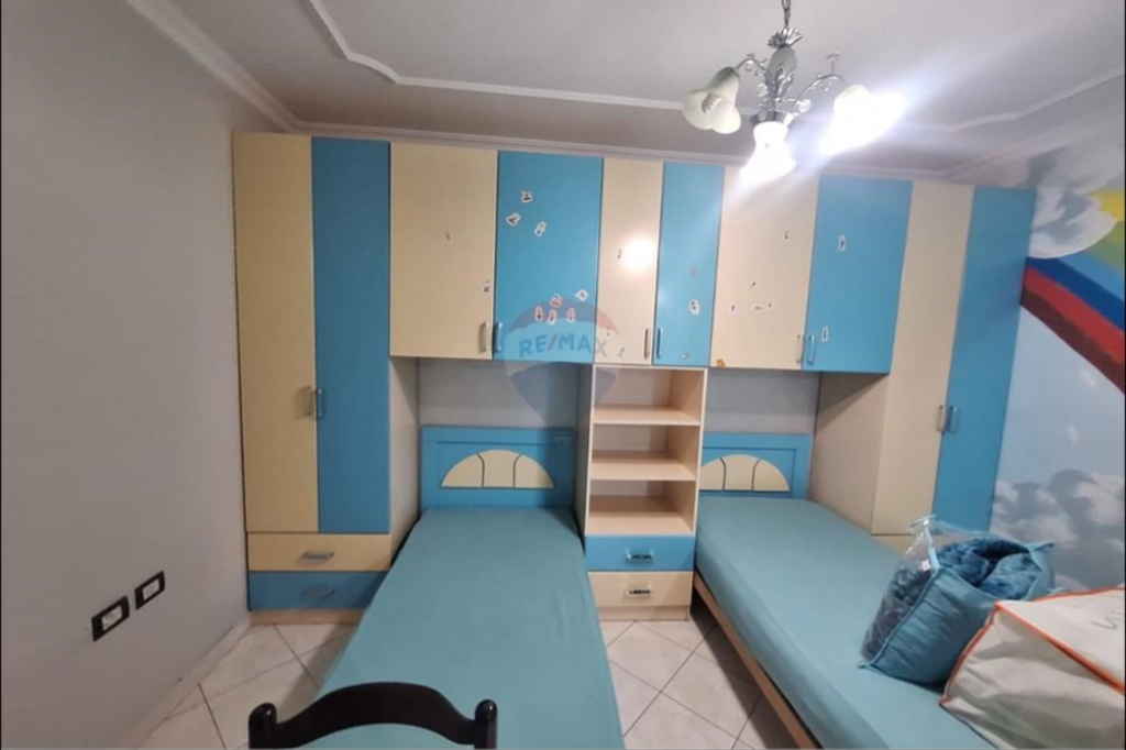 Apartment for sale 2+1+2 + parking space in Lapraka