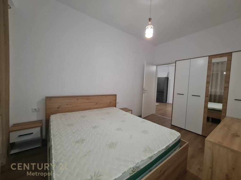 Shes apartament 1+1 te arreduar totalisht ne Rezidencen Kaimi!