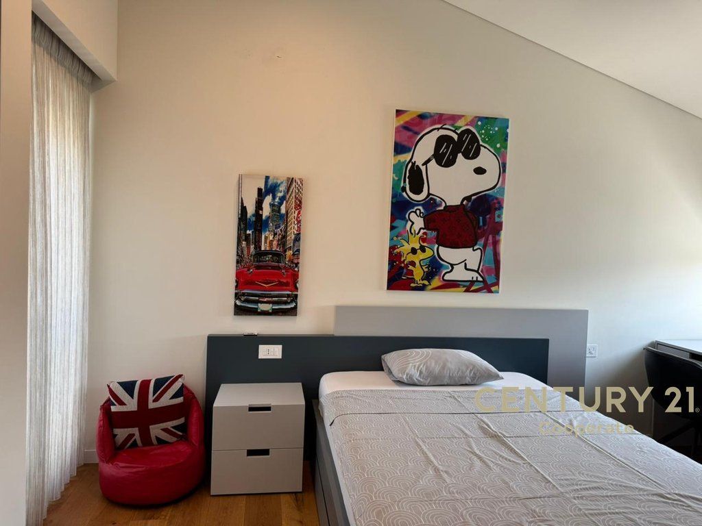 VENDIAMO VILLA DI LUSSO A LONG HILL RESIDENCE 1.600.000 €