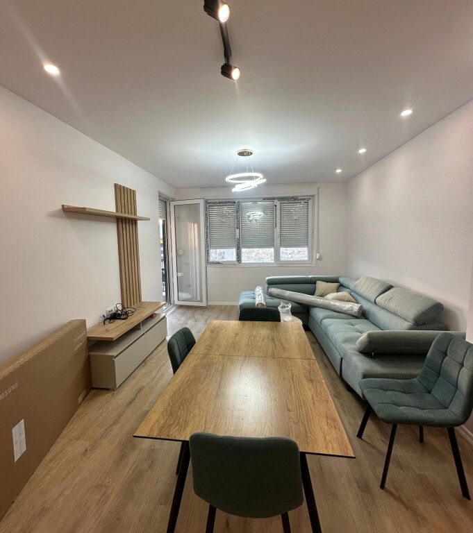 Appartamento 2+1 in affitto a Univers City