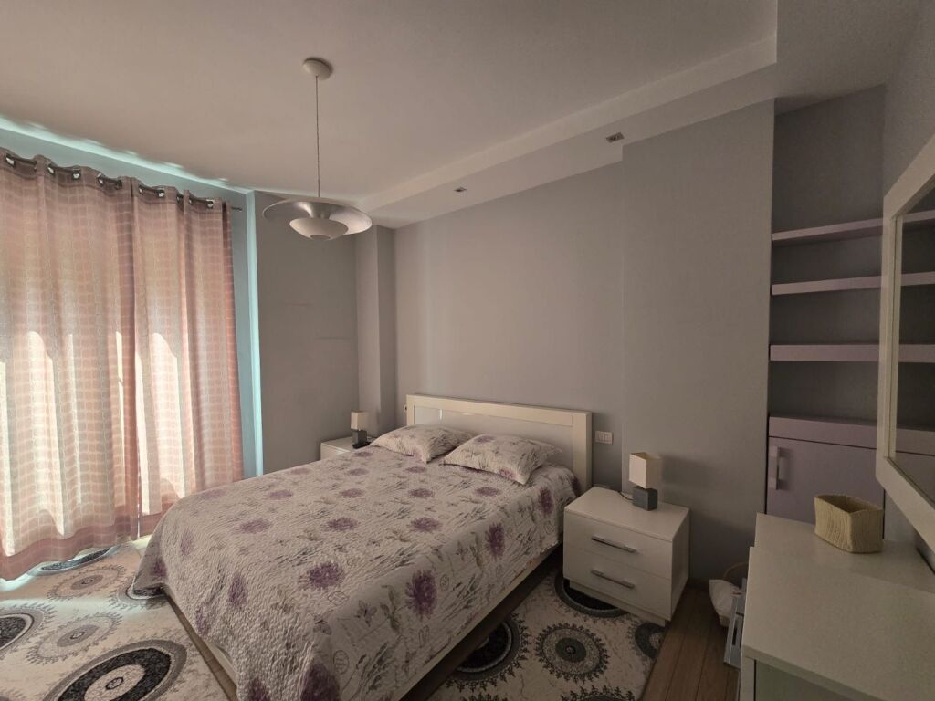 Apartament 2+1 me Qira – Zona "21 Dhjetori"