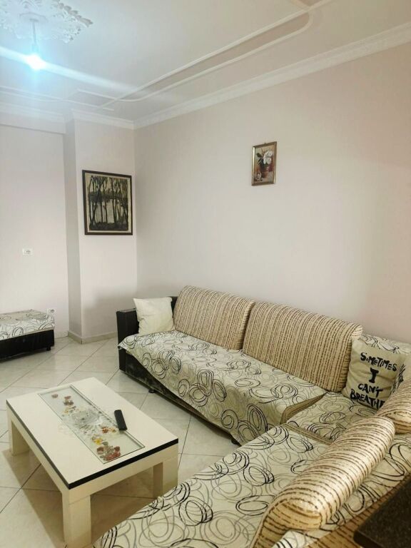 2+1 in Affitto a Astir