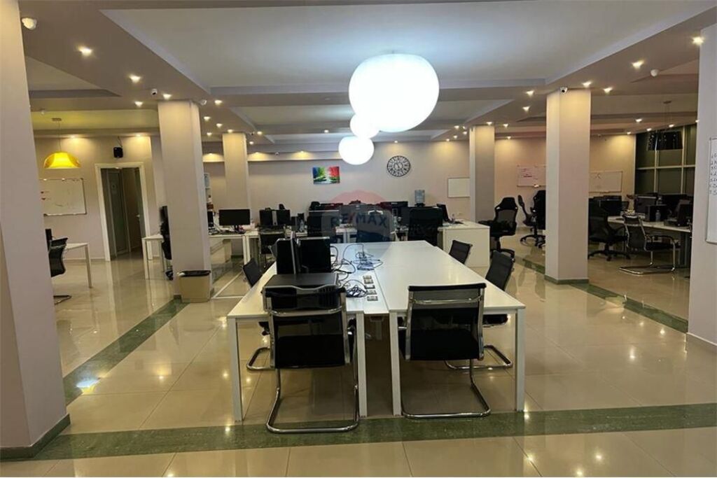 !!!Ufficio - In Affitto - River Residence 2, Tirana!!!