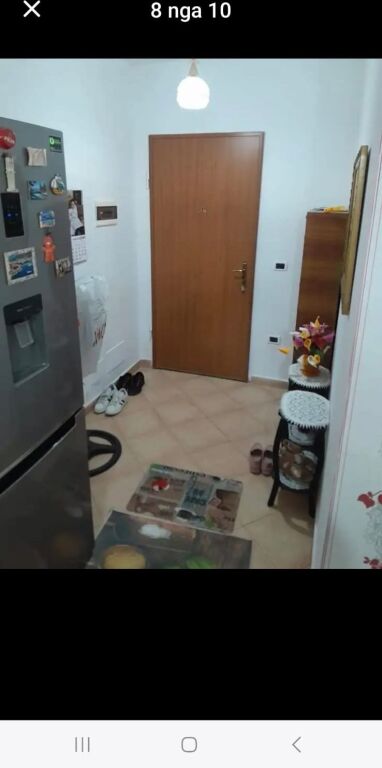 Apartament 1+1, Astir!