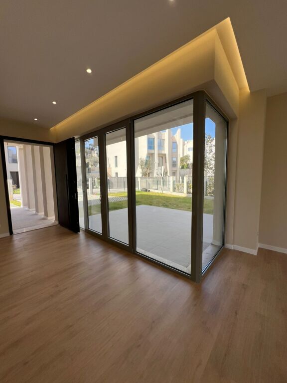 Villa a Green Valley, Lago Secco, Lago di Tirana, Villa per famiglia o business